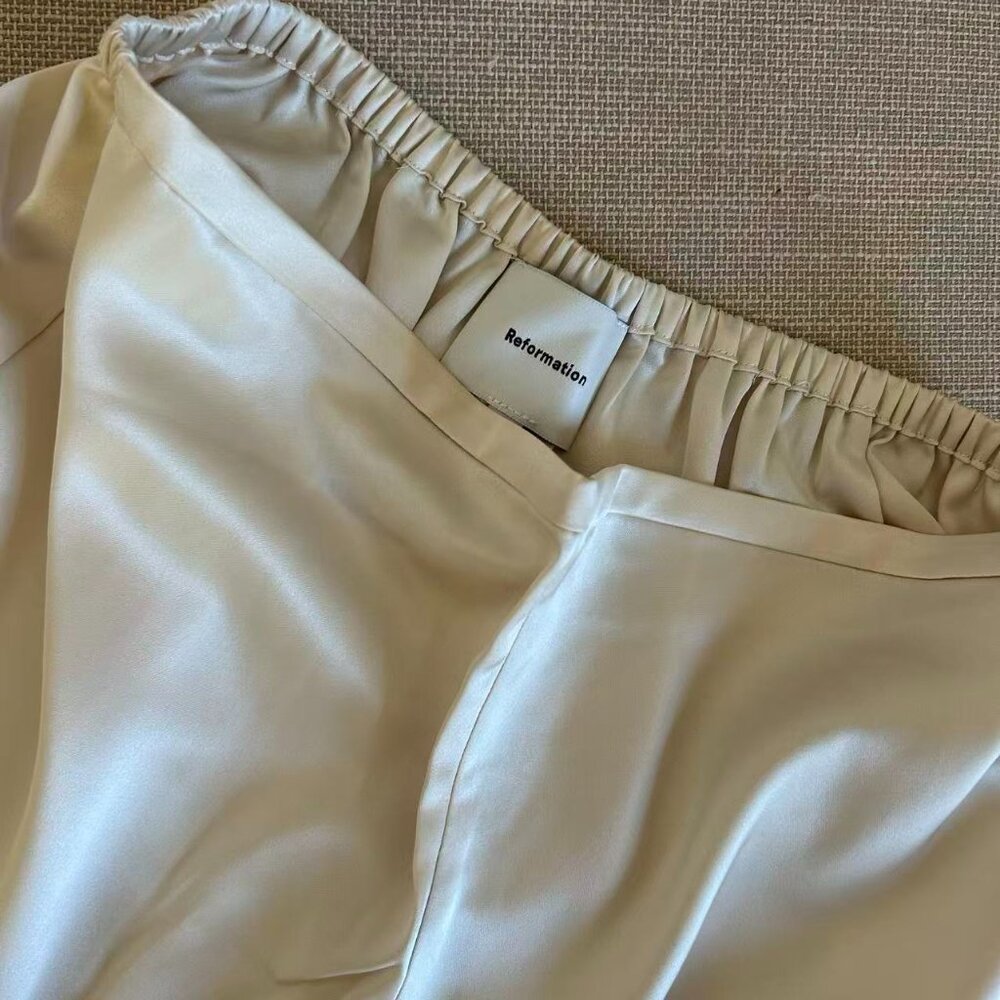Reformation Cream Lace-Trim Silk Shorts - NWOT - Picture 9 of 11